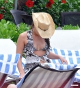 Имя файла=Kimberley_and_Justin_in_the_Carribean_16_06_09_28829.jpg
Размер файла=379КБ
Размеры=1499x1638
Дата=Март 29, 2012 Kimberley_and_Justin_in_the_Carribean_16_06_09_28829.jpg