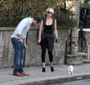 Sarah_and_Tom_walking_their_new_dog_110309_28529.jpg