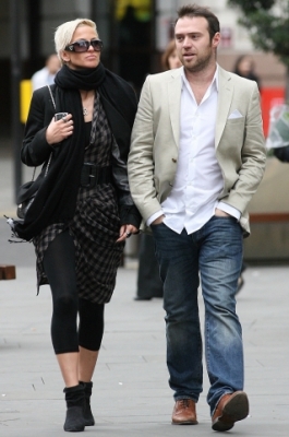 Sarah_and_Tommy_in_Manchester_020309_281529.jpg