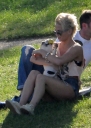 Имя файла=Sarah_Harding_and_Tom_in_the_park2C_London_31_05_09_281229.jpg
Размер файла=117КБ
Размеры=713x1000
Дата=Март 29, 2012 Sarah_Harding_and_Tom_in_the_park2C_London_31_05_09_281229.jpg