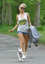 Sarah_Harding_and_Tommy_Crane_out_with_Claude_28_05_09_28529.jpg