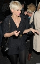 Имя файла=Sarah_leaving_The_Groucho_Club_260309_2810629.jpg
Размер файла=431КБ
Размеры=1499x2354
Дата=Март 29, 2012 Sarah_leaving_The_Groucho_Club_260309_2810629.jpg