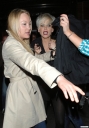 Имя файла=Sarah_leaving_The_Groucho_Club_260309_2812529.jpg
Размер файла=255КБ
Размеры=1499x2134
Дата=Март 29, 2012 Sarah_leaving_The_Groucho_Club_260309_2812529.jpg