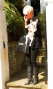 Sarah_Harding_leaving_her_home_010409_281929.jpg