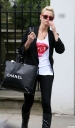 Имя файла=Sarah_Harding_leaving_her_home_020409_281729.jpg
Размер файла=301КБ
Размеры=1499x2551
Дата=Март 29, 2012 Sarah_Harding_leaving_her_home_020409_281729.jpg