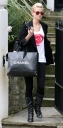 Имя файла=Sarah_Harding_leaving_her_home_020409_28429.jpg
Размер файла=530КБ
Размеры=1499x3032
Дата=Март 29, 2012 Sarah_Harding_leaving_her_home_020409_28429.jpg