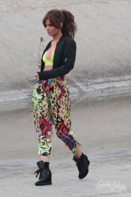 Cheryl_Cole_filming_a_music_video_in_LA_31_03_12_2816029.jpg