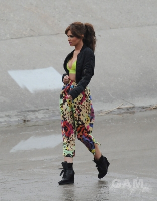 Cheryl_Cole_filming_a_music_video_in_LA_31_03_12_2819729.jpg