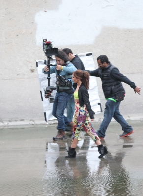 Cheryl_Cole_filming_a_music_video_in_LA_31_03_12_288029.jpg