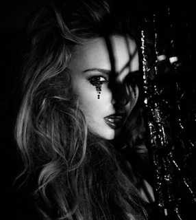 Nadine_Coyle_Sweetest_High_promotion_2011_28129.jpg