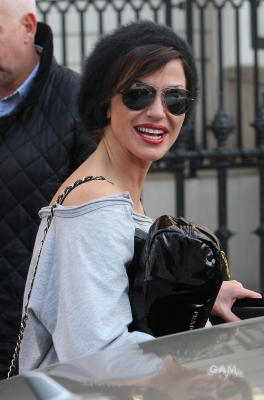 Sarah_Harding_leaving_her_hotel_08_03_11_28929.jpg