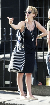 Sarah_Harding_out_in_Primrose_Hill_24_07_11_282629.jpg