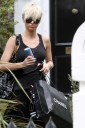 Имя файла=Sarah_Harding_leaving_home_070409_281029.jpg
Размер файла=710КБ
Размеры=2000x3000
Дата=Апр 01, 2012 Sarah_Harding_leaving_home_070409_281029.jpg