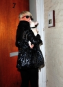 Sarah_Harding_visits_a_mystery_man_in_Camden_13_02_09_28129.jpg