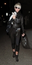 Sarah_Harding_visits_a_mystery_man_in_Camden_13_02_09_281329.jpg