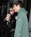 Sarah_Harding_visits_a_mystery_man_in_Camden_13_02_09_281629.jpg