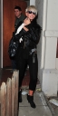 Sarah_Harding_visits_a_mystery_man_in_Camden_13_02_09_28429.jpg