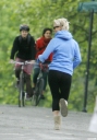Sarah_Harding_walking_with_her_dog_and_Tom_25_05_09_281029.jpg
