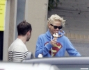 Sarah_Harding_walking_with_her_dog_and_Tom_25_05_09_281629.jpg