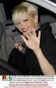 Имя файла=Sarah_leaving_Mayfair_Hotel_250309_282729.jpg
Размер файла=232КБ
Размеры=1199x1891
Дата=Апр 01, 2012 Sarah_leaving_Mayfair_Hotel_250309_282729.jpg