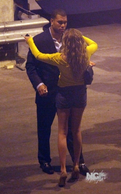 Nadine_Coyle_and_Jason_Bell_spotted_after_Wembley_gig_26_05_09_282029.jpg