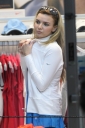 Имя файла=Nadine_and_Jason_shopping_in_Miami_040109_284229.jpg
Размер файла=467КБ
Размеры=1608x2400
Дата=Апр 01, 2012 Nadine_and_Jason_shopping_in_Miami_040109_284229.jpg