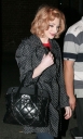 Имя файла=Nadine_and_Nicola_arriving_at_their_hotel_in_Leeds_23_04_09_28329.jpg
Размер файла=428КБ
Размеры=1499x2485
Дата=Апр 01, 2012 Nadine_and_Nicola_arriving_at_their_hotel_in_Leeds_23_04_09_28329.jpg