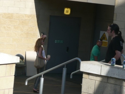 Nadine_arriving_at_Nottingham_Trent_FM_Arena_120509_28229.jpg