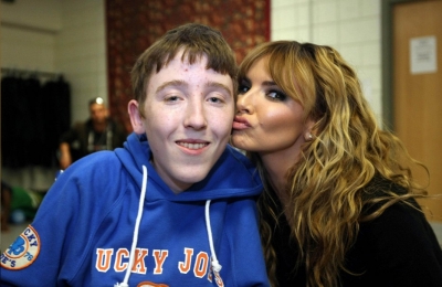 Nadine_backstage_Out_of_Control_tour_300409.jpg
