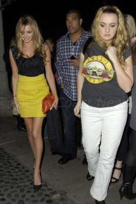 Nadine_Coyle_and_Jason_Bell_go_to_STK2C_270109_28529.jpg