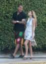 Nadine_Coyle_and_Jason_Bell_Out_and_About_in_Miami_01012009_28429.jpg