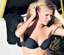 Nadine_Coyle_in_a_Bikini_in_Miami_050109_285229.jpg