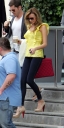 Nadine_Coyle_leaves_her_hotel_in_Manchester_030609_28129.jpg