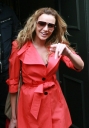 Nadine_Coyle_leaving_her_hotel_in_Sheffield_130509_28129.jpg