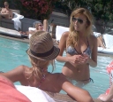 Nadine_in_the_pool_at_her_hotel_in_Los_Angeles_26_06_09_282029.jpg