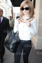 Nicola_Roberts_leaving_the_Mayfair_hotel_260509_28129.jpg