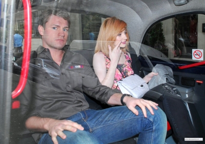 Nicola_Roberts_and_boyfriend_at_London_Zoo2C_London_17_06_09_281029.jpg