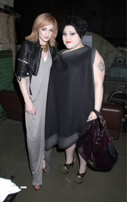 Nicola_Roberts_at_Launch_party_for_ponystep_com_23_06_09_28729.jpg
