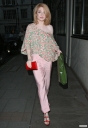 Имя файла=Nicola_Roberts_is_seen_out_in_London_16_06_09_28929.jpg
Размер файла=333КБ
Размеры=1499x2169
Дата=Апр 04, 2012 Nicola_Roberts_is_seen_out_in_London_16_06_09_28929.jpg