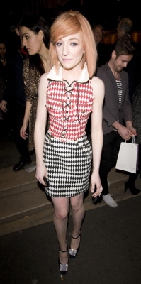 Nicola_Roberts_Leaves_The_PPQ_Fashion_Show_in_London_220209_28229.jpg