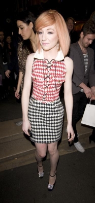 Nicola_Roberts_Leaves_The_PPQ_Fashion_Show_in_London_220209_28929.jpg