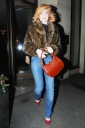 Nicola_Roberts_out_in_Mayfair_19_12_09_283429.jpg