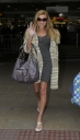Nadine_Coyle_arrives_at_Heathrow_25_03_2008_28529.jpg
