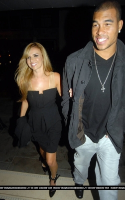 Nadine_and_Jason_arriving_at_the_Sanderson_Hotel_211008_283129.jpg