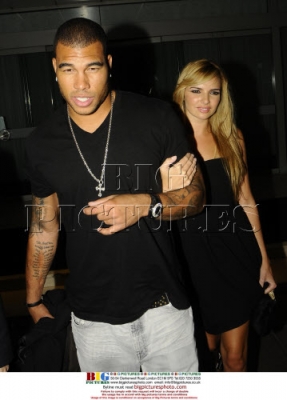 Nadine_and_Jason_arriving_at_the_Sanderson_Hotel_211008_283429.jpg