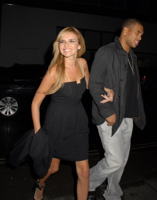 Nadine_and_Jason_arriving_at_the_Sanderson_Hotel_21_10_08_284729.jpg