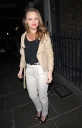 Имя файла=Kimberley_Walsh_leaving_the_Theatre_Royal_02_04_12_283929.jpg
Размер файла=1637КБ
Размеры=2664x4120
Дата=Апр 05, 2012 Kimberley_Walsh_leaving_the_Theatre_Royal_02_04_12_283929.jpg
