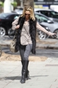 Sarah_Harding_leaving_her_home_04_04_12_281429.jpg