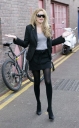 Имя файла=Nadine_Coyle_heading_to_a_London_Studio_-_21_11_08_28529.jpg
Размер файла=46КБ
Размеры=405x651
Дата=Апр 06, 2012 Nadine_Coyle_heading_to_a_London_Studio_-_21_11_08_28529.jpg