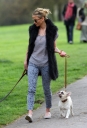 Sarah_Harding_walking_her_dogs_06_04_12_28329.jpg